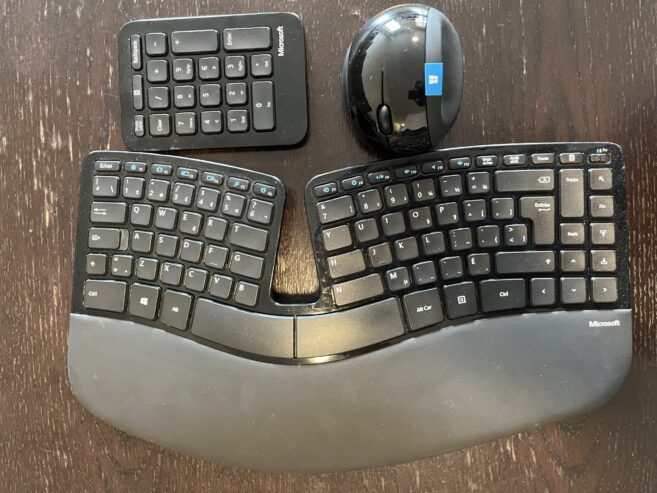 Klavye ak Sourit Microsoft