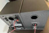 Monitè Studio Pwofesyonèl