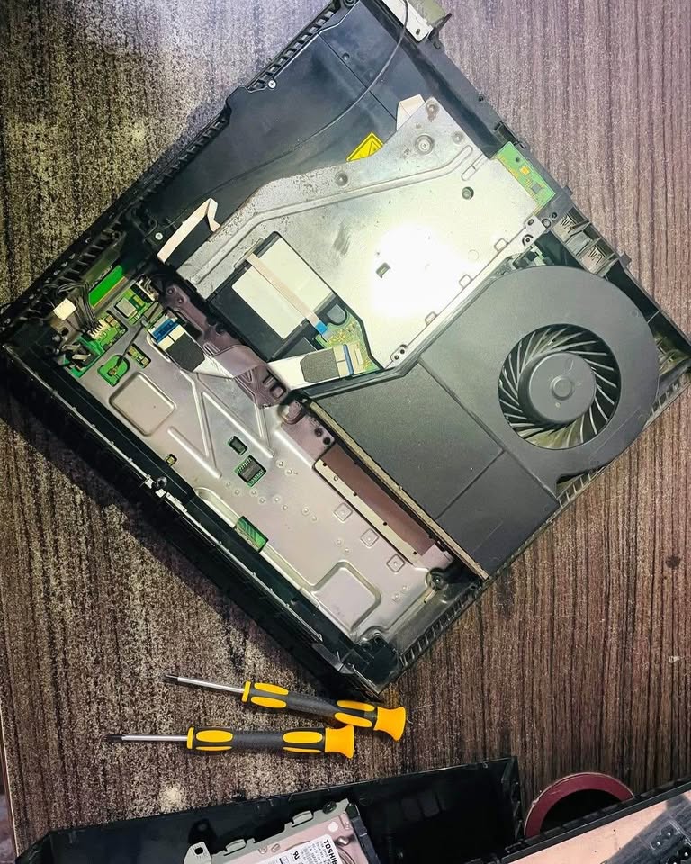 Reparation crack nou esntale jwet sou ps3 ps4