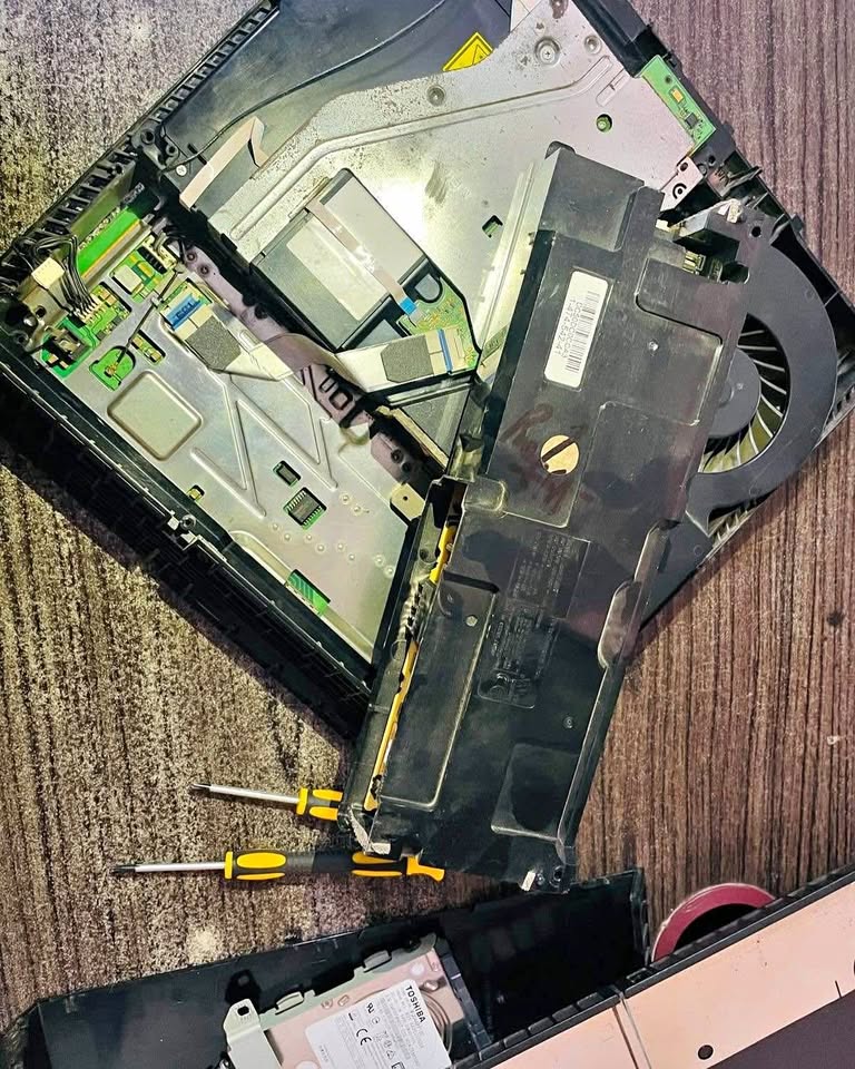 Reparation crack nou esntale jwet sou ps3 ps4