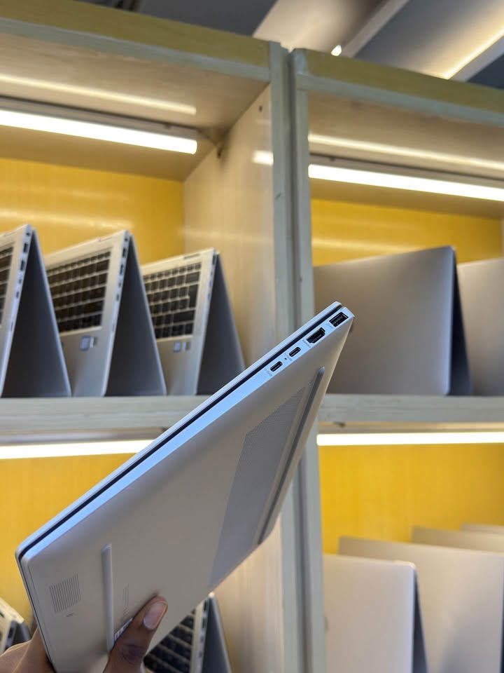 Laptop HP Pavillon plus 14 Ryzen 5 3.20GHz 13e Gen